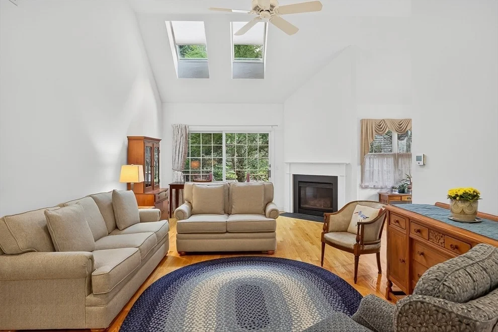 Unit for sale at 6 Mayfair Ct, Mashpee, MA 02649
