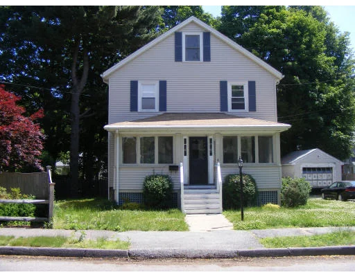 Unit for sale at 4 Fell St, Wakefield, MA 01880