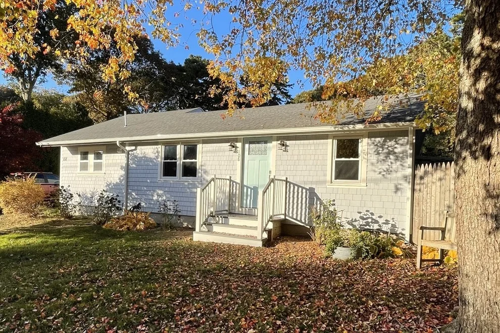 Unit for sale at 108 Lakeside Dr, Barnstable, MA 02648
