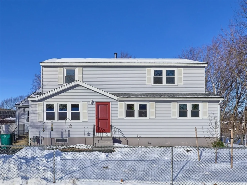 Unit for sale at 411 Daniels Street, Fitchburg, MA 01420