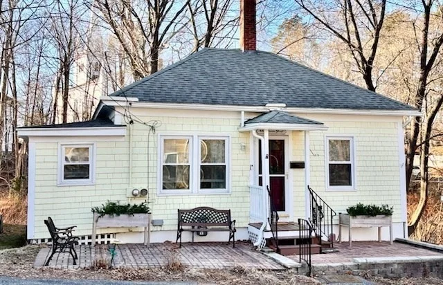 Unit for sale at 447 Stevens St, North Andover, MA 01845