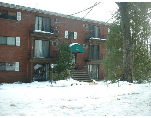 Unit for sale at 318 Codman Hill Rd, Boxborough, MA 01719