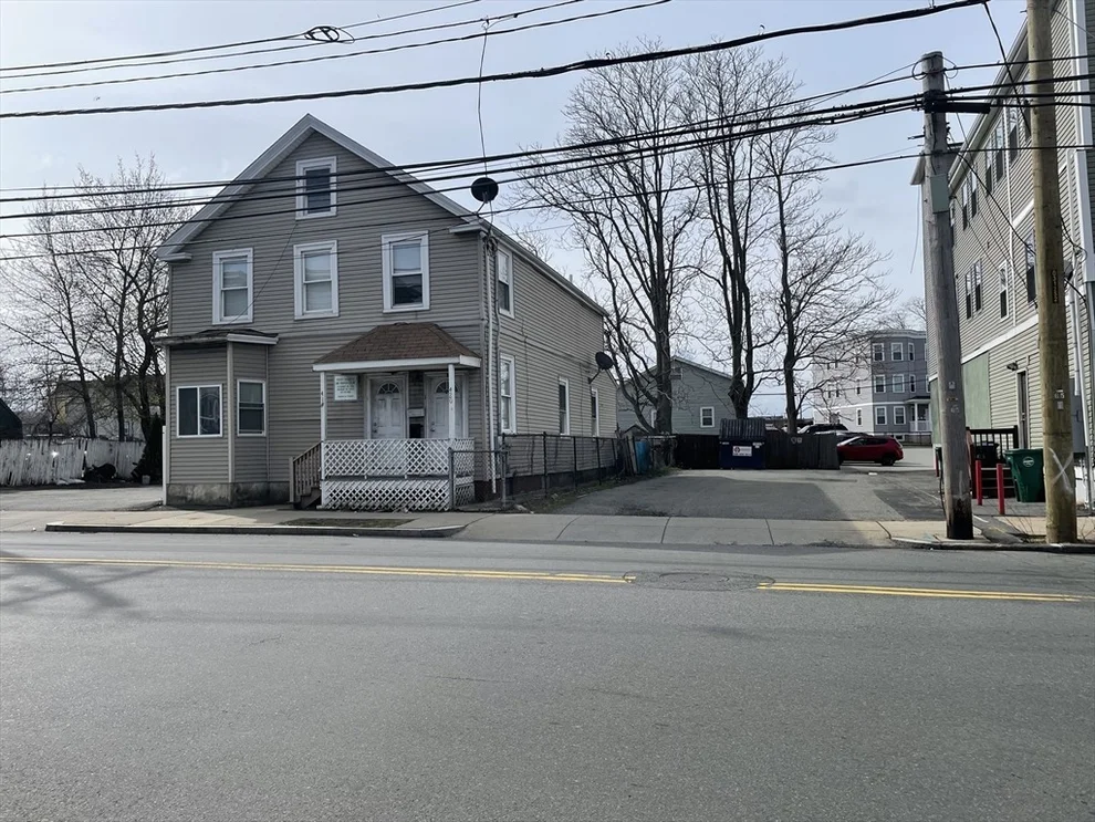 Unit for sale at 418-420 Boston St, Lynn, MA 01905