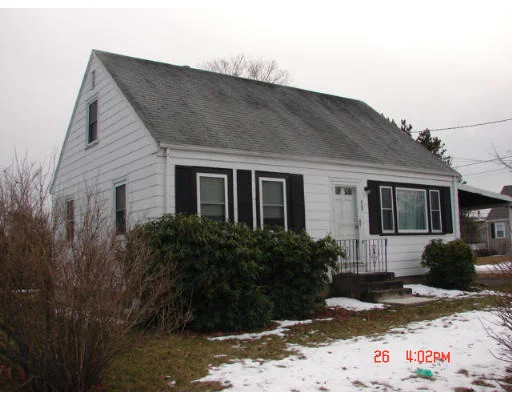 Unit for sale at 12 Grant Street, Plainville, MA 02762