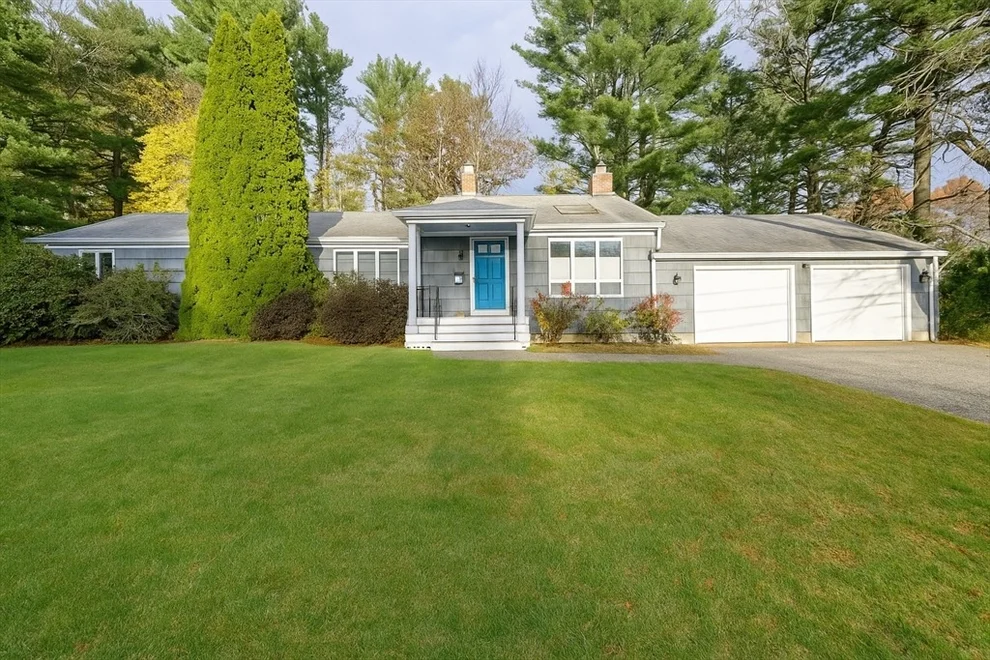 Unit for sale at 1 Brookvale Rd, Framingham, MA 01701