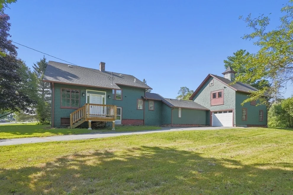 Unit for sale at 666 Baldwinville Rd, Templeton, MA 01436