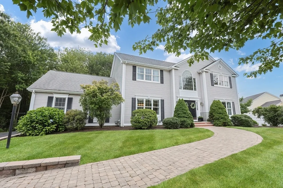 Unit for sale at 58 Lorden Dr, North Attleboro, MA 02760