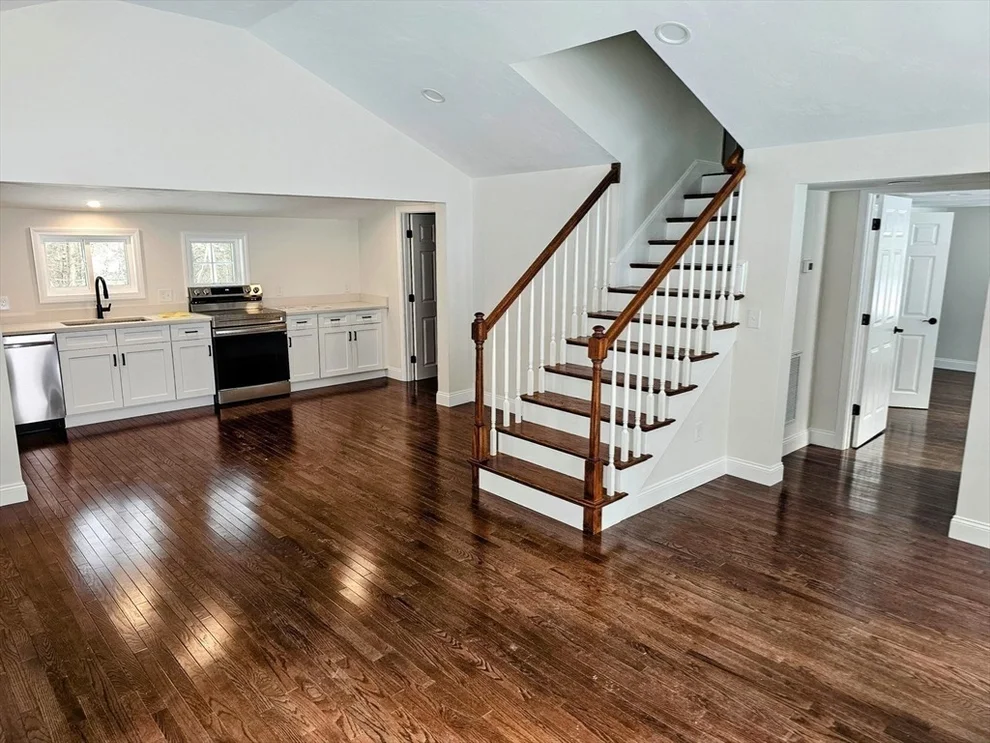 Unit for sale at 26 Amber Rd, Holland, MA 01521