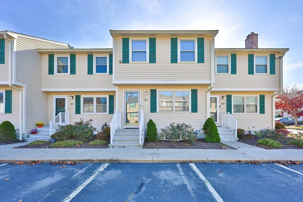 Unit for sale at 307 Ocean Meadows, Fairhaven, MA 02719