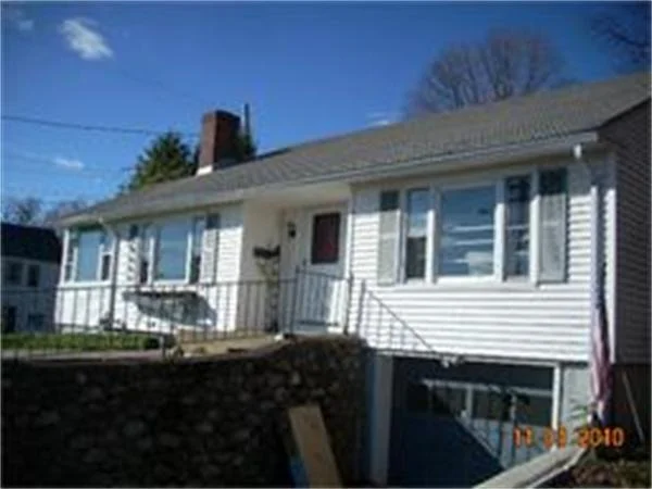 Unit for sale at 639 Lincoln St, Marlborough, MA 01752
