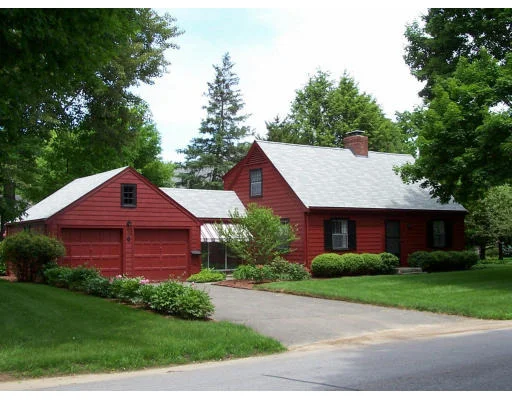 Unit for sale at 6 Richland Road, Wellesley, MA 02481