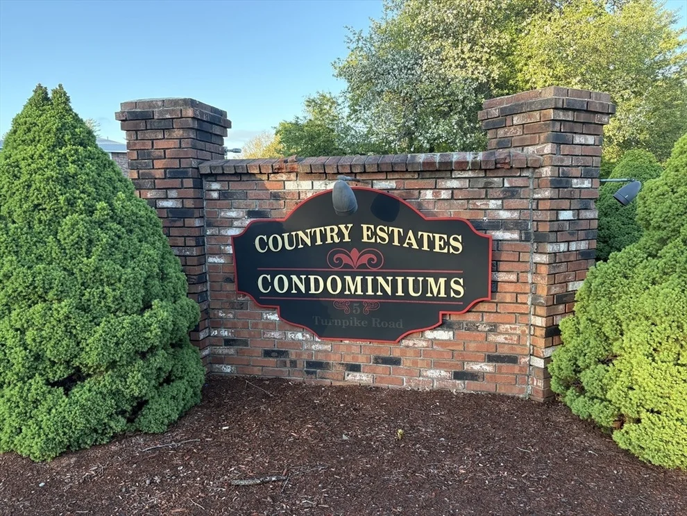 Unit for sale at 5 Turnpike Rd, Townsend, MA 01469
