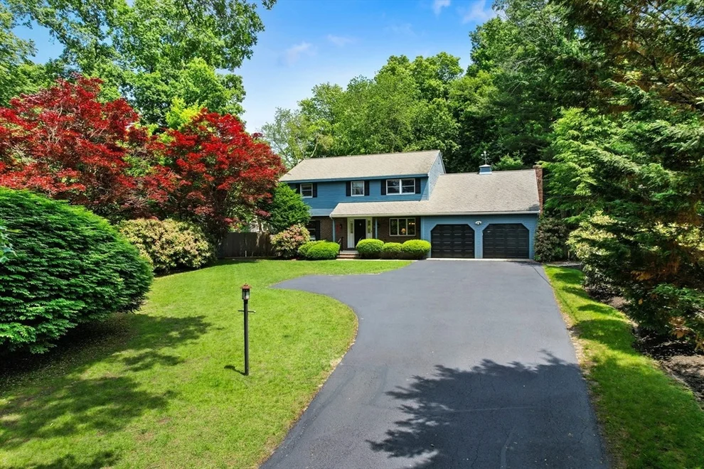Unit for sale at 6 Highland Ave, Winchester, MA 01890