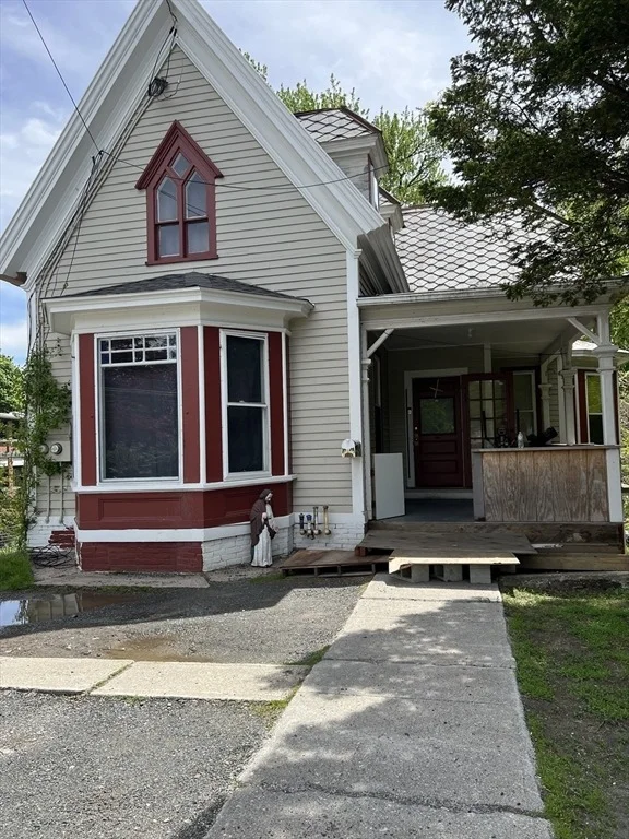 Unit for sale at 351 Bridge St, Northampton, MA 01060