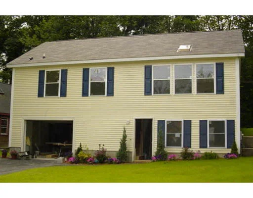 Unit for sale at 12 John Place, Littleton, MA 01460