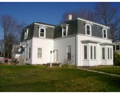 Unit for sale at 296 South Ave, Whitman, MA 02382