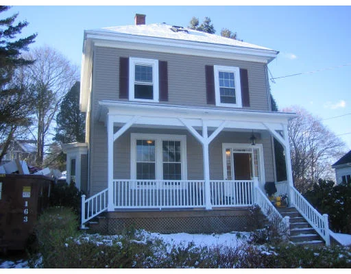 Unit for sale at 27 Prospect Ave, Quincy, MA 02170