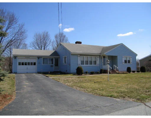 Unit for sale at 24 Dinsmore St, Lowell, MA 01852