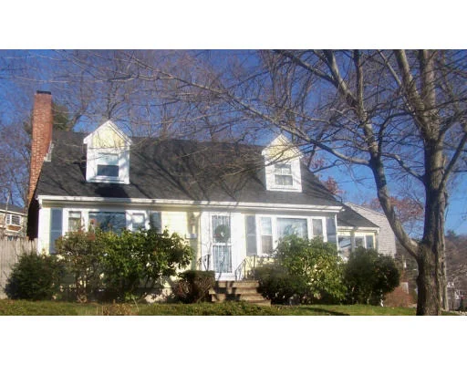 Unit for sale at 2 Fox Meadow Ln, Dedham, MA 02026