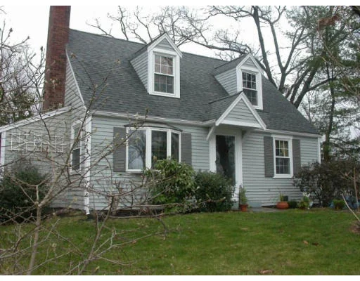 Unit for sale at 4 Birch Circle, Hingham, MA 02043