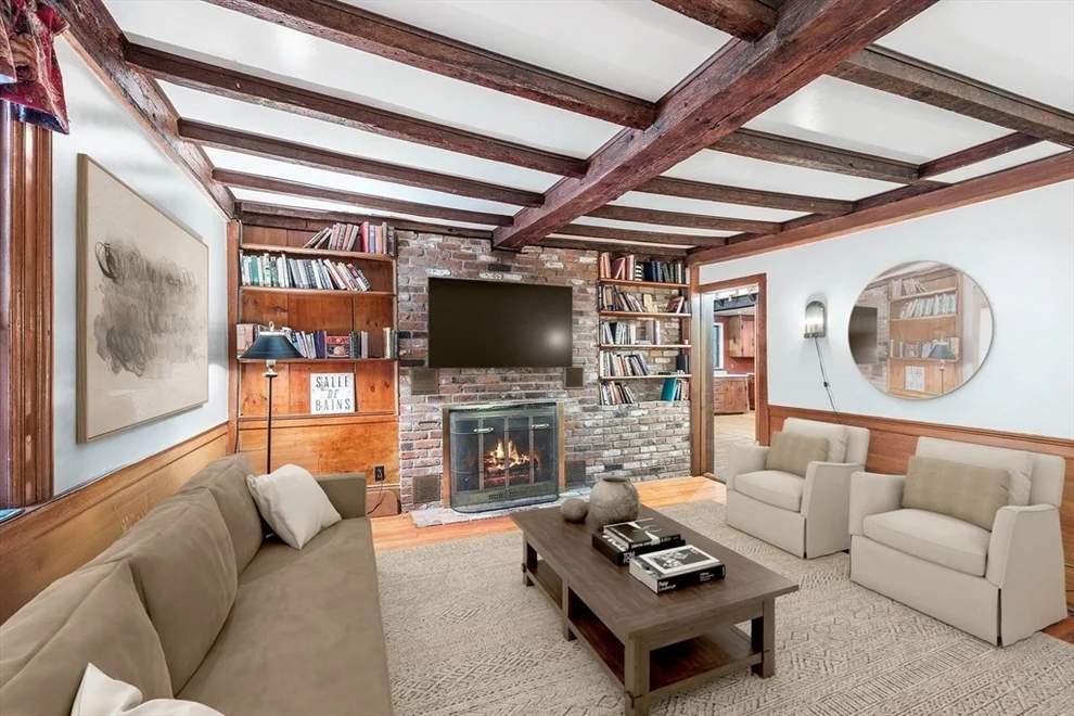 Unit for sale at 7 Sullivan Street, North Andover, MA 01845