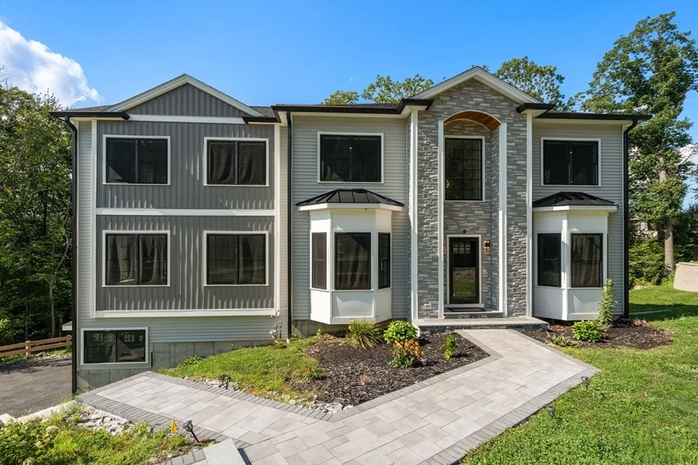 Unit for sale at 9 Flanagan Dr, Shrewsbury, MA 01545