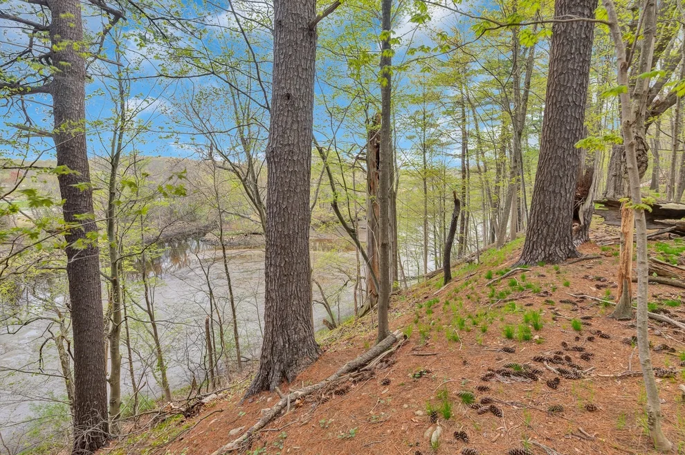 Unit for sale at 382 Main Street, Amesbury, MA 01913