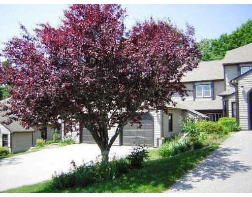 Unit for sale at 17 Highfield Rd, Charlton, MA 01507