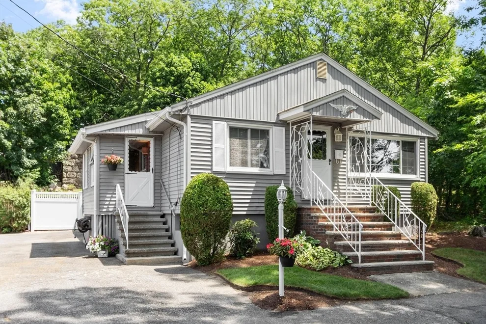 Unit for sale at 18 Quebec Ct, Lynn, MA 01905