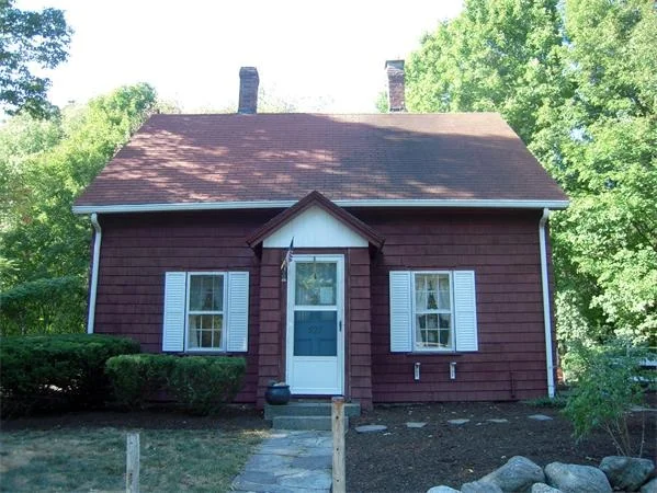 Unit for sale at 525 South Avenue, Weston, MA 02493