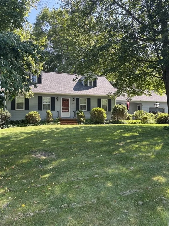 Unit for sale at 161 Woodland, Somerset, MA 02726
