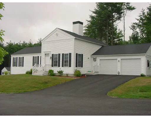 Unit for sale at 285 Nashua Rd, Groton, MA 01450