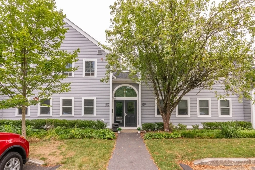 Unit for sale at 1405 Tuckers Ln, Hingham, MA 02043