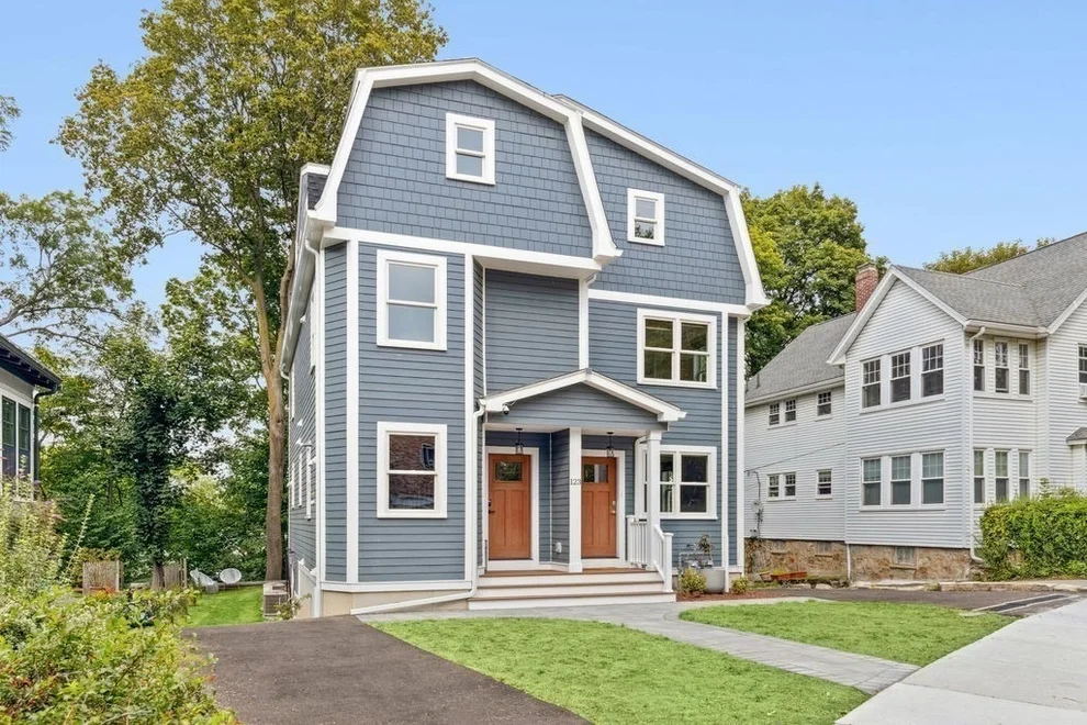 Unit for sale at 123 Nottinghill Rd, Boston, MA 02135