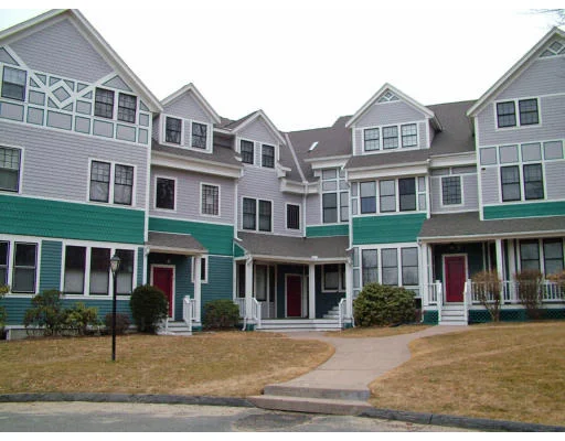 Unit for sale at 12 Crescent Hill, Springfield, MA 01105