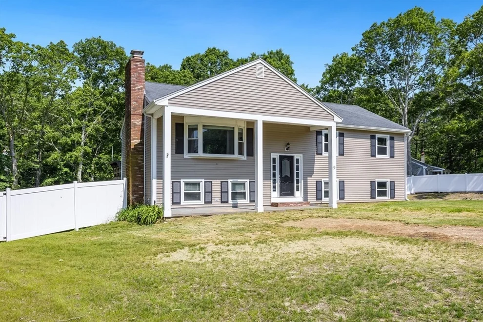 Unit for sale at 9 Meredith Rd, Sandwich, MA 02644