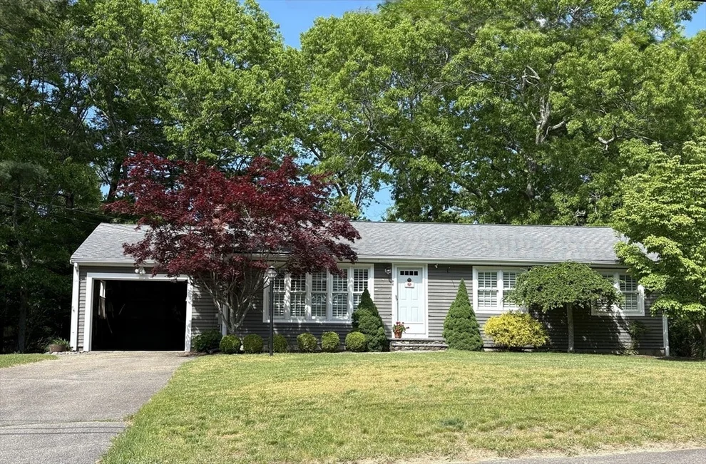 Unit for sale at 95 Peterson Path, Marshfield, MA 02050