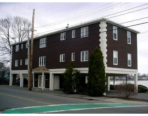 Unit for sale at 82 Webb St, Salem, MA 01970