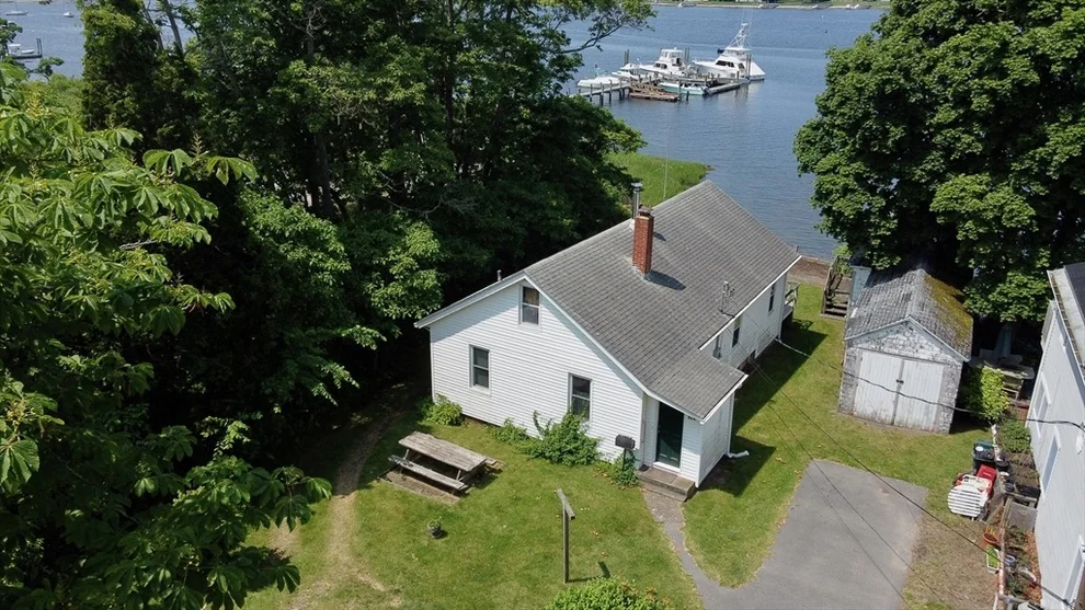 Unit for sale at 66-R Beach Street, Warren, RI 02885