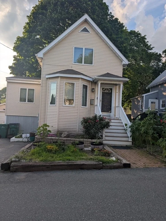 Unit for sale at 18 Windsor Ave, Lynn, MA 01902