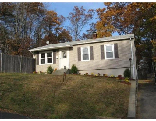Unit for sale at 12 Lexington Ave, Leicester, MA 01524