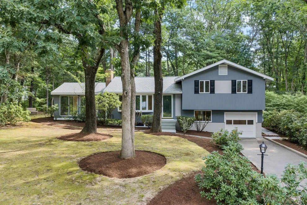Unit for sale at 10 Brentwood, Sudbury, MA 01776