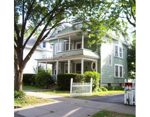 Unit for sale at 132 Fort Pleasant Ave, Springfield, MA 01108