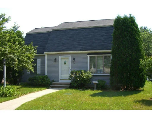 Unit for sale at 28 Andrews Farm Rd., Boxford, MA 01921
