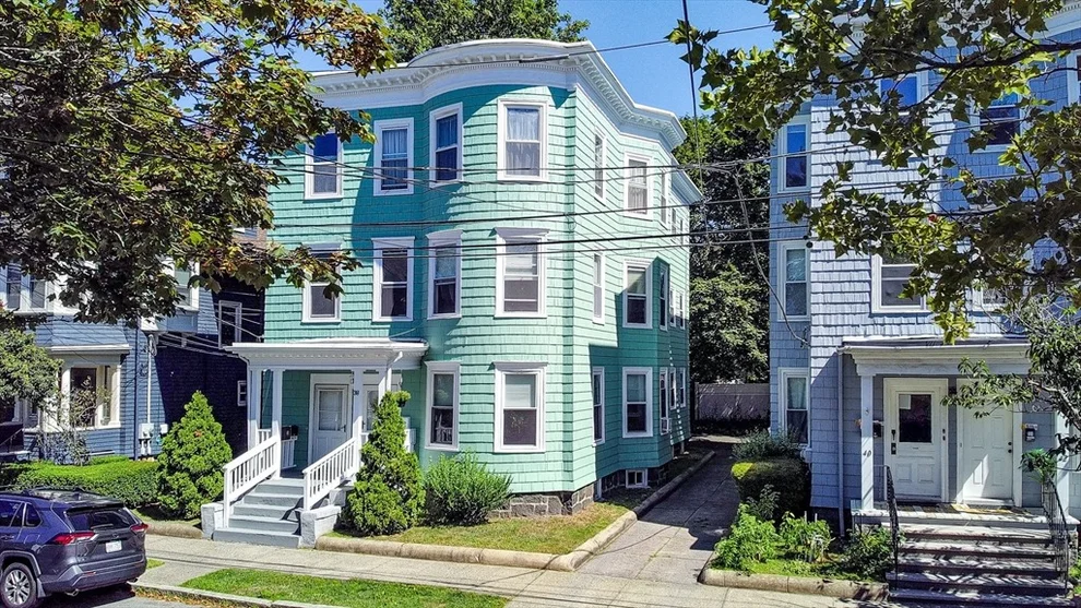 Unit for sale at 38 Cherry St, Lynn, MA 01902