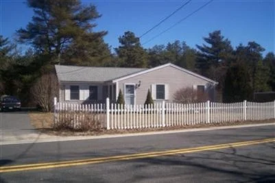 Unit for sale at 114 Orchard Rd, Mashpee, MA 02649