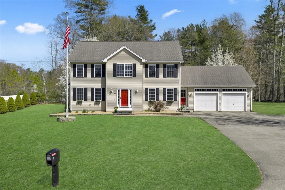 Unit for sale at 93 Haggerty Rd, Charlton, MA 01507