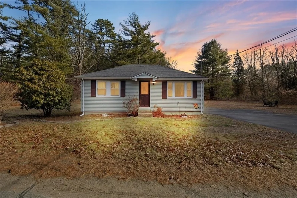 Unit for sale at 732 Staples Street, Taunton, MA 02718