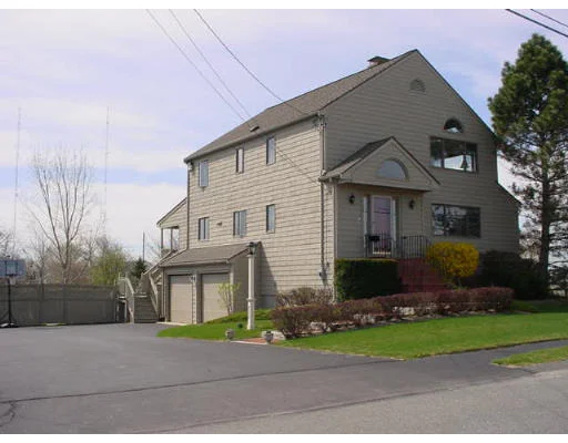 Unit for sale at 20 Vernon Avenue, Hull, MA 02045