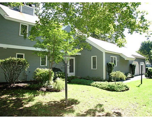 Unit for sale at 16 Steepletree, Wayland, MA 01778